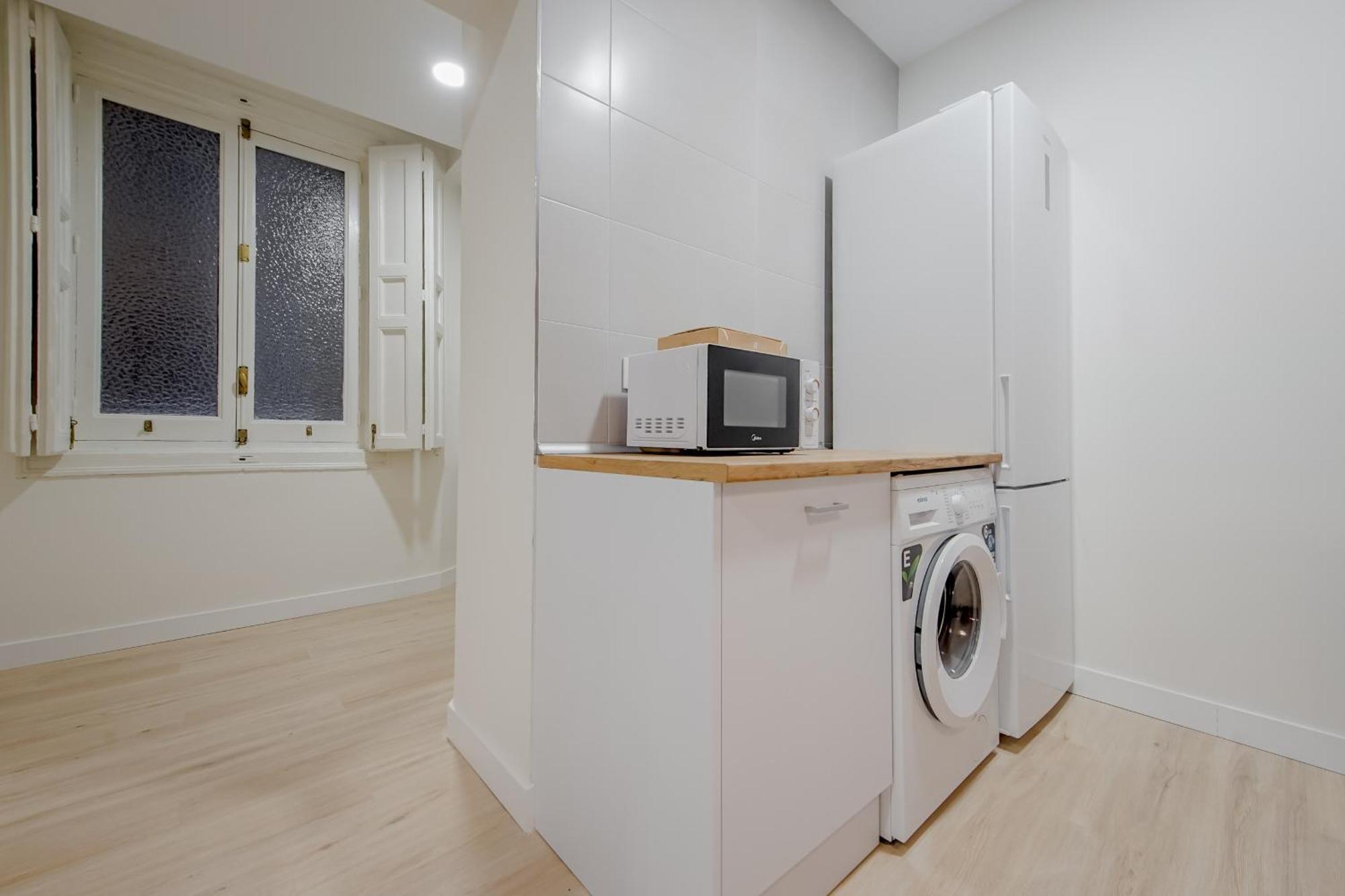 Cozy&New Apartment Para 6Pax En La Plaza De Tirso - Madrid E1 Экстерьер фото